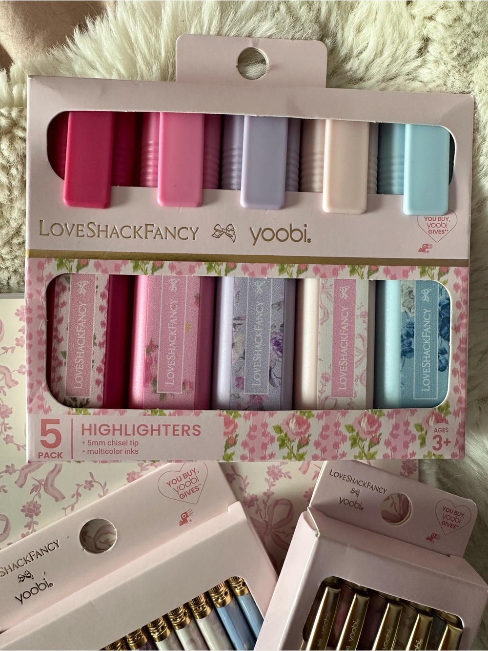 Ultimate LoveShackFancy x Yoobi Stationery Set - 4 Notebooks, Highlighters, Pens - Picture 2 of 4